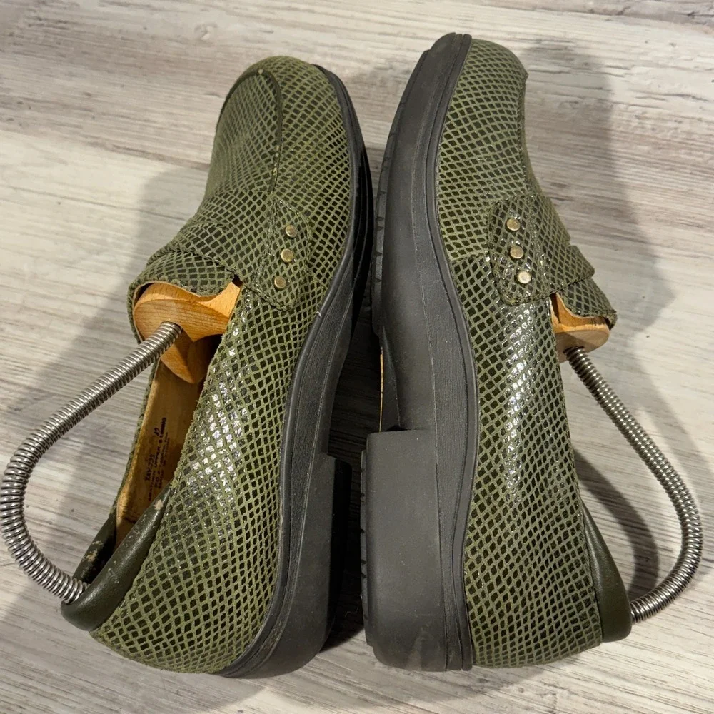Alegria Taylor‎ Pro Olive Gloss Snake Penny Loafers Women's EU 42